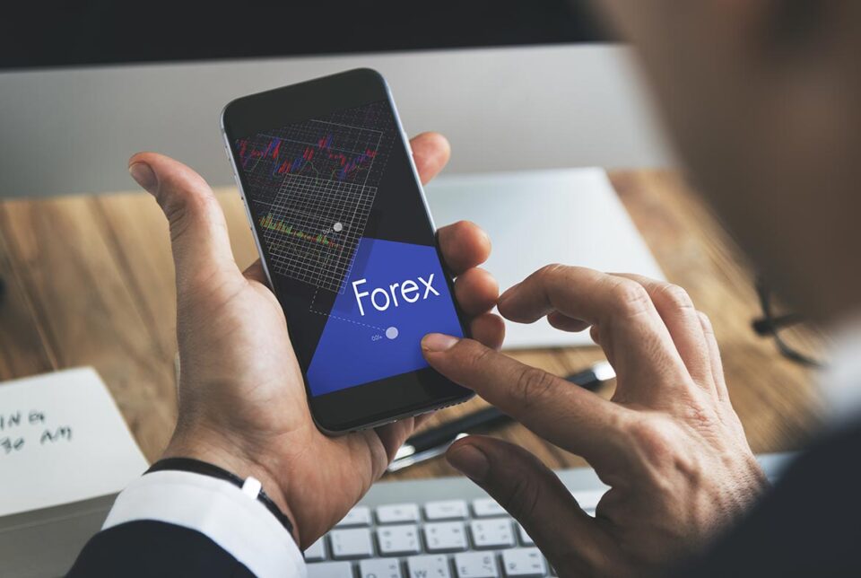 Forex.com Japan Seeks to Distance Itself From EA Sellers